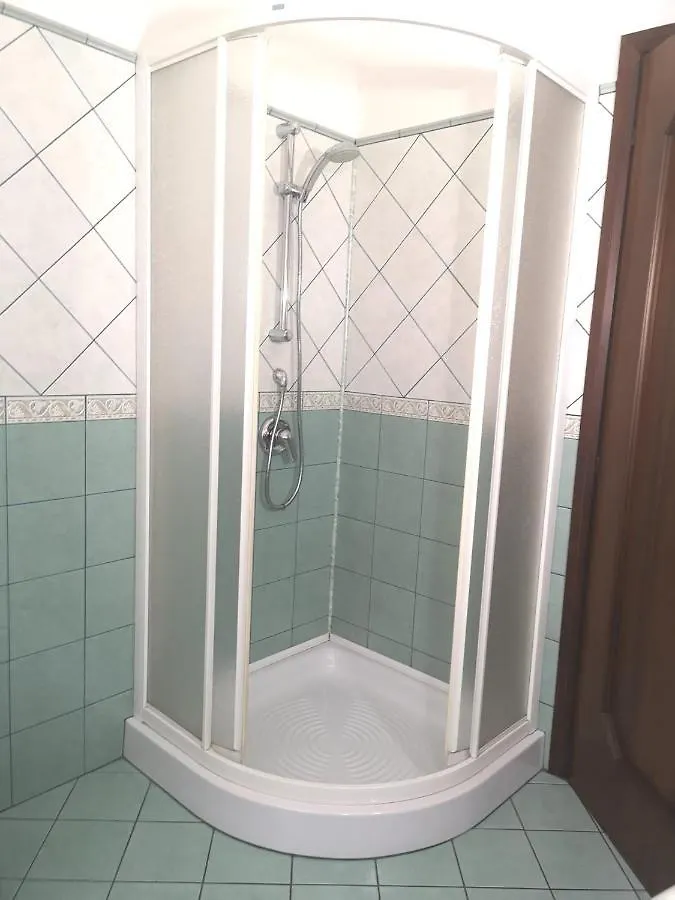 Assueli B&B Assemini 0*,